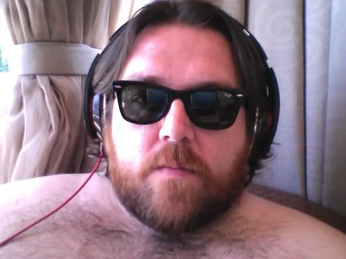 sepdxbear:  foxinthecity:  So hot.    // 