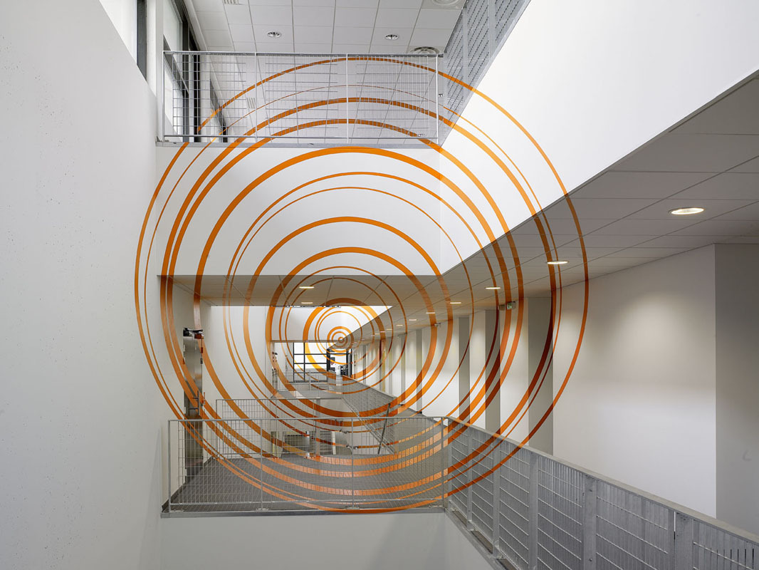 myampgoesto11:  Anamorphic paintings by Felice Varini  Felice Varini is a Swiss artist known