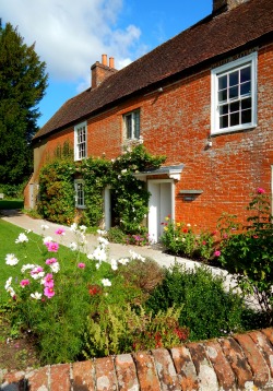 fuckitandmovetobritain: Great Britain - Chawton,