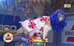 exhusbands:ossricchau:i loved katy perry’s halftime show  kitty perry
