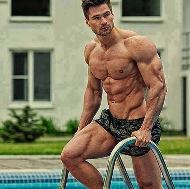 Body Goal &hellip; If only i started doing CrossFit \ Weightlifting when i was