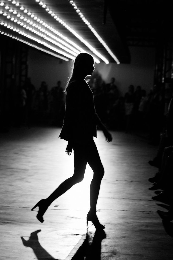 breathinchanel:  fashion blog. more here :) 