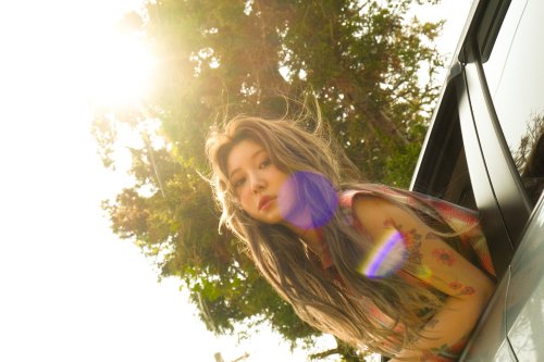 kpopmultifan: Yerin Baek has released a set of teaser image for her upcoming single “Pisces&r