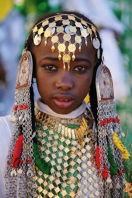 ilovelibya:  Tuareg girls  Libya