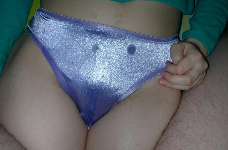 bllfll:  ramjunk65:  satincum:  These are Victoria’s Secret Second Skin Satin hipsters.