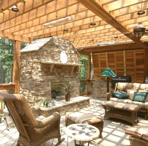 Atlanta Pergolas Outdoor Kitchen Deck - Huge Rustic Backyard Outdoor Kitchen Deck Idea With A Pergola