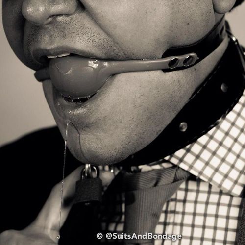 Instagram: @SuitsAndBondage #SuitsAndBondage #DapperedUp #SuitUp #tiedup #bondage #dapperbondage #su