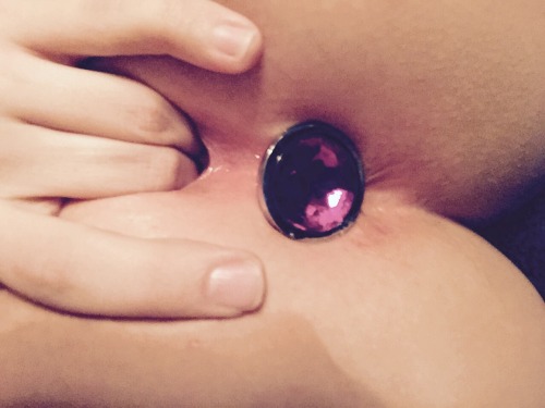 gimmenowplease:  I’m spoiled with sex toys. New favorite, by far. 