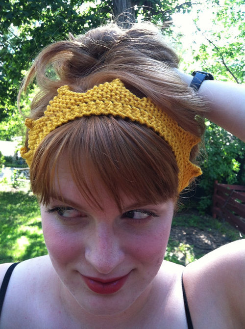 thatgirlknitzz: Hand Knit Circlet/Crown on We Heart It. weheartit.com/entry/68421366/via/that