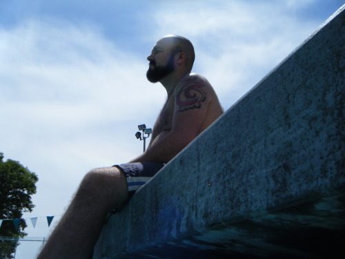 xlbears:  The XLBears took a dip in Colman pool last weekend and someone had an underwater camera!