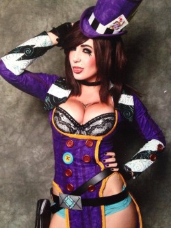 cosplayiscool:  nerdydirtyminds: xxgeekpr0nxx: