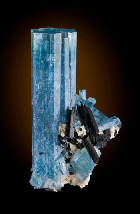 fuckyeahmineralogy: Beryl var. aquamarine with schorl; Namibia