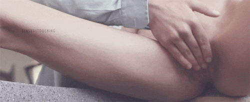 wolfstravelsinmind:  bblue6785:  littleoneem:  stackyrack:  Mmmmmm  tap tap tap…