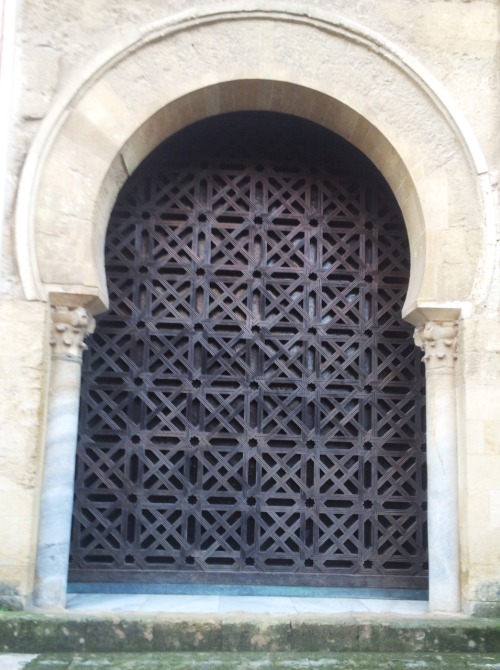 Puerta, Mezquita, Códoba, 2016.