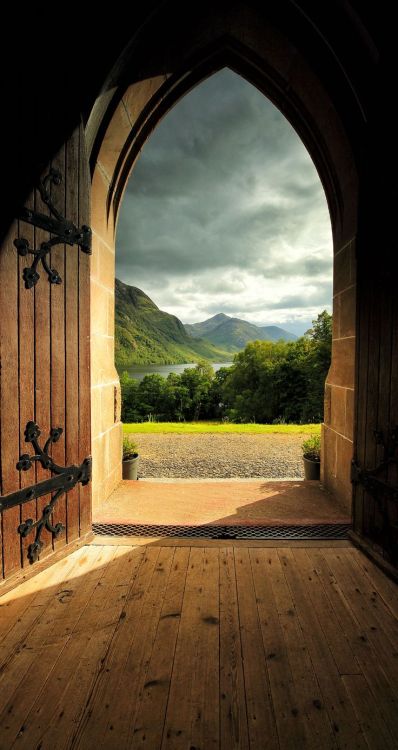 bonitavista: Glenfinnan, Scotland photo via ginger