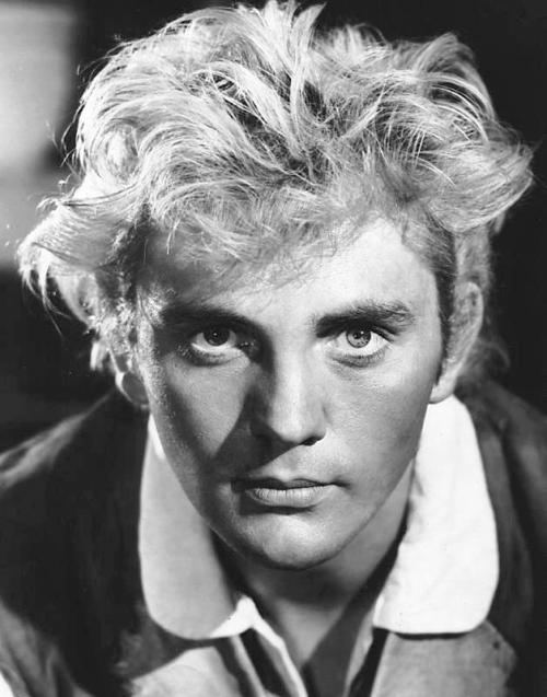 Terence Stamp in Billy Budd (Peter Ustinov, 1962), a film based on Herman Melville’s posthumously pu