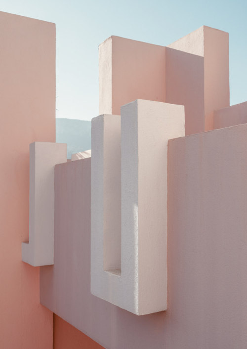 nevver:Color blocking, Ludwig Favre