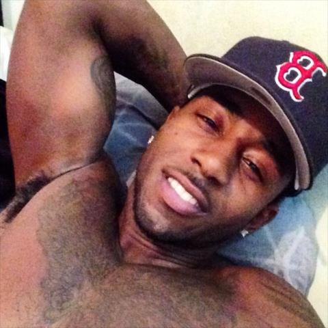 dominicanblackboy:  Sexy gorgeous tatted muscle hotboy Justin the Body!😍
