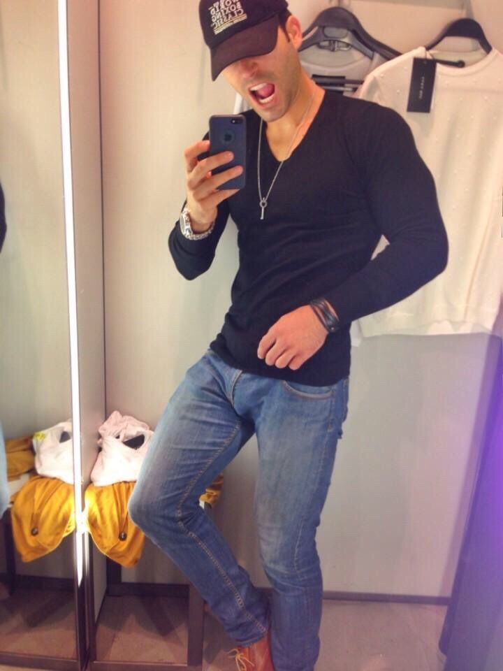 mendoitbetter:  Ridiculous body!