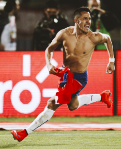 photosarsenal:  Alexis Sánchez: