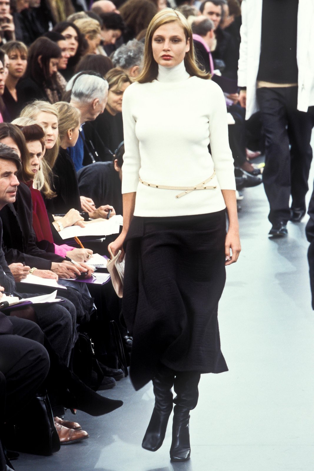 the original supermodels — Louis Vuitton - Fall 1999 RTW