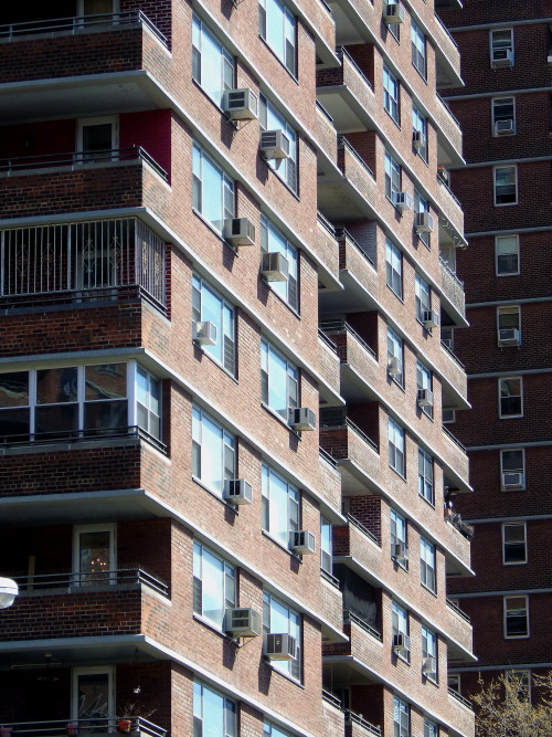 wanderingnewyork:  Windows and balconies on the Lower East Side, Manhattan.