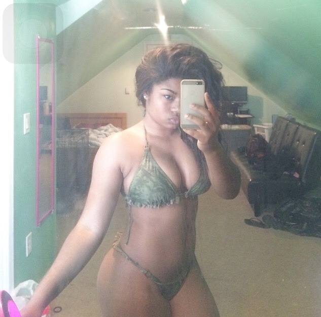 thickerisbetter:  lilkimhov:  Is it too early for flaunt ur fig friday or  @lilkimhov