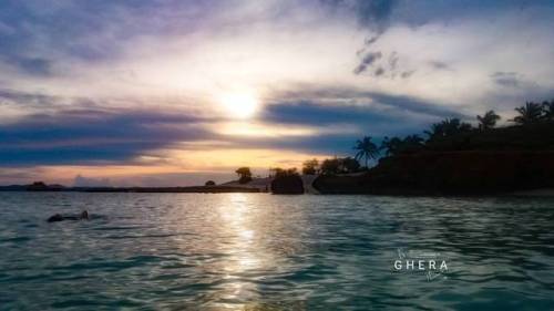 Talisay.  . . . . . . #travelph #travel #sunset #GerGoesTo #tinalisayanisland #masbate #philippines 