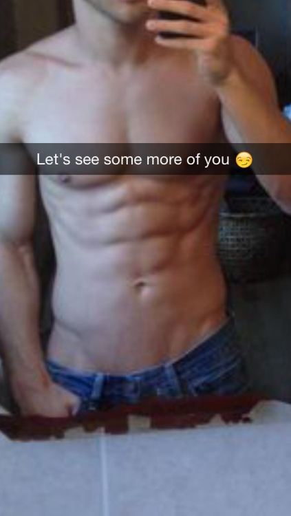 ksufraternitybrother:  Hotty from Wisconsin on Snapchat~  KSU-Frat Guy: Over 88,000 followers and 60,000 posts.Follow me at: ksufraternitybrother.tumblr.com  He gotta phat ass