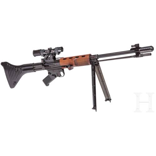 German paratrooper FG 42/1 rifle with ZF 4 scope, World War IIfrom Hermann Historica