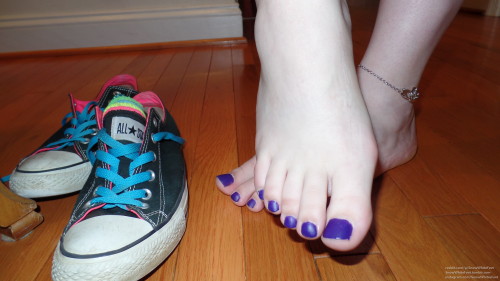 snowwhitefeet:  Full Part 2 Album: http://imgur.com/a/FzT2F adult photos