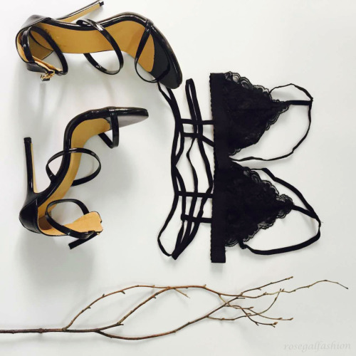 rosegalfashion:Design Sandals&amp;  Lace Bra ? @rosegalfashion#rosegal.com