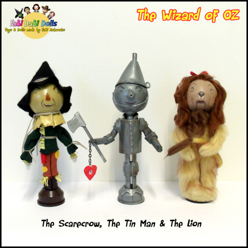 our Wizard Of Oz peg dolls - full set and individual sets available from our etsy shopwww.etsy.com/s