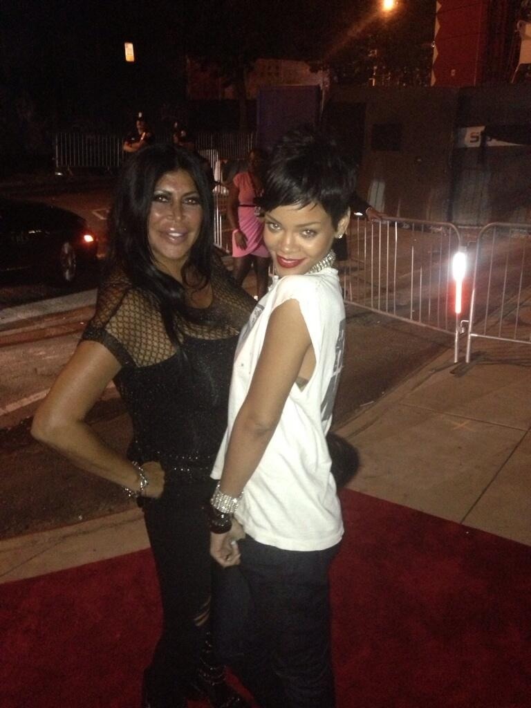 sft425:  realitytvgifs:  omfg i wonder if they talked about   anaisalicious