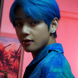 Taehyung X Blue Hair For @jkvjimin[ Cr: 0613data, Namuspromised ]