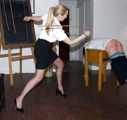kinky-chickbria:Sex misstress and mistress cheating I do love a woman who knows how to use a cane