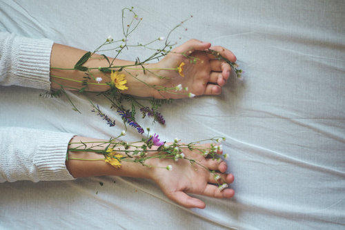 Are your hands so clean ?