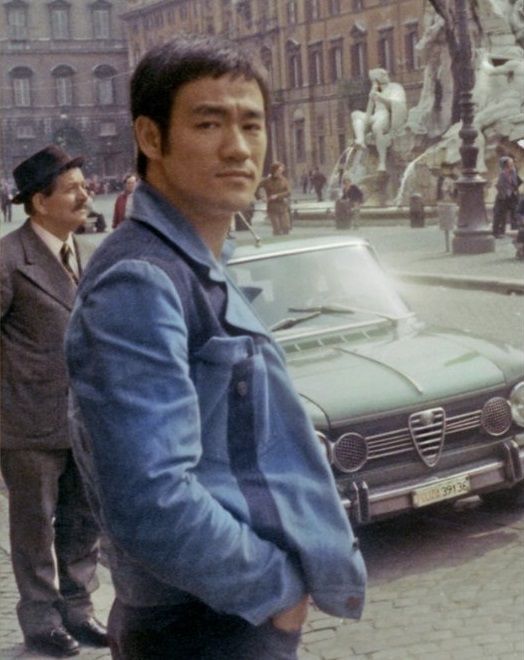 severelyfuturisticharmony:  The Rare Photos of Bruce Lee   Best&amp;Professional