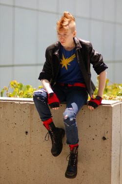 thestormypetrelofcosplay:  Me as Punk!Captain