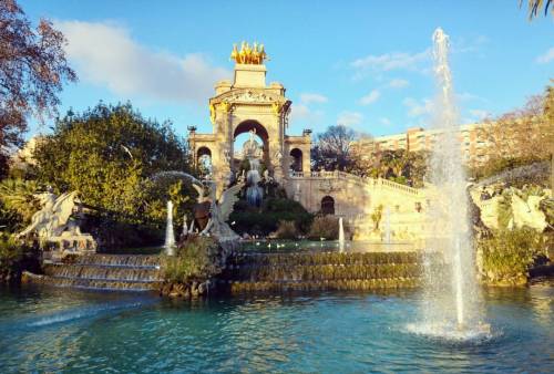 #barcelona #bcn #catalunya #invierno #hivern #parc #ciutadella #fountain #font #cascada (en Font De 