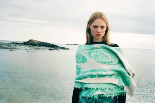 boy-code:  aantwerp:  Holly Rose Emery in BON Autumn/Winter 2014 ph. Tung Walsh   that acne shawl thing is to die for
