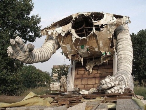 urbex-exploration:monster at an abandoned amusement park