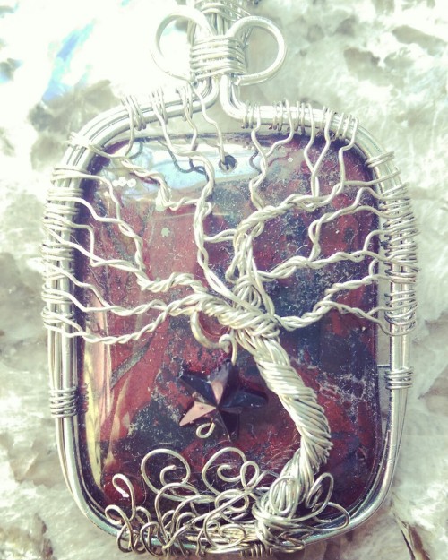 Check out this piece and more in my newly opened Etsy![Etsy] ❀ [Facebook]