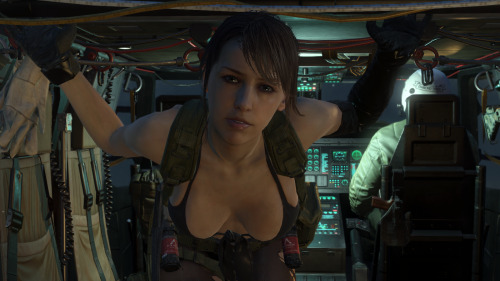 ilovelisteningtomusic:  Once your bond with Quiet is maxed out, staring at her (tits) in first-person more than 10 seconds will cause her to notice your staring but instead of being all offended like most women, she came closer to Big Boss with a small