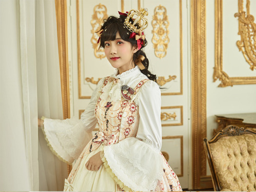my-lolita-dress: LolitaUpdate: Poker Queen Prints Classic Lolita Dress is available at white and bla