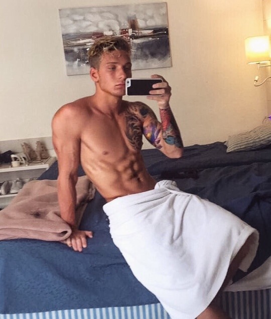 hotmenofgrindr:  Brandon Myers. The thirst is real! Thank you omg blog! 