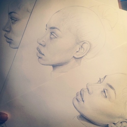 theblacklesbiancorner:  bluuamber:  tsabe:  T.S. Abe “72° Degrees in the Shade” Pencil on Paper  “72° Degrees in the Shade.”/“Animated Self Portrait Study” http://www.tsabe.co.uk/   This is magnificent !  This is