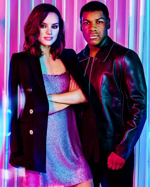 DAISY RIDLEY & JOHN BOYEGA.