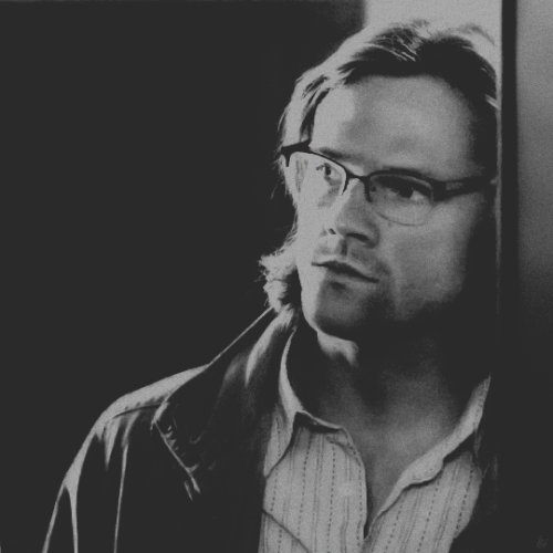 lemondropsonice:S11 Countdown: 13 days or “we all know glasses are a thing” - SN: 8x14 