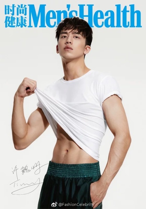 [April] [Men’s Health Magazine]Source:  FashionCelebrity | Weibo